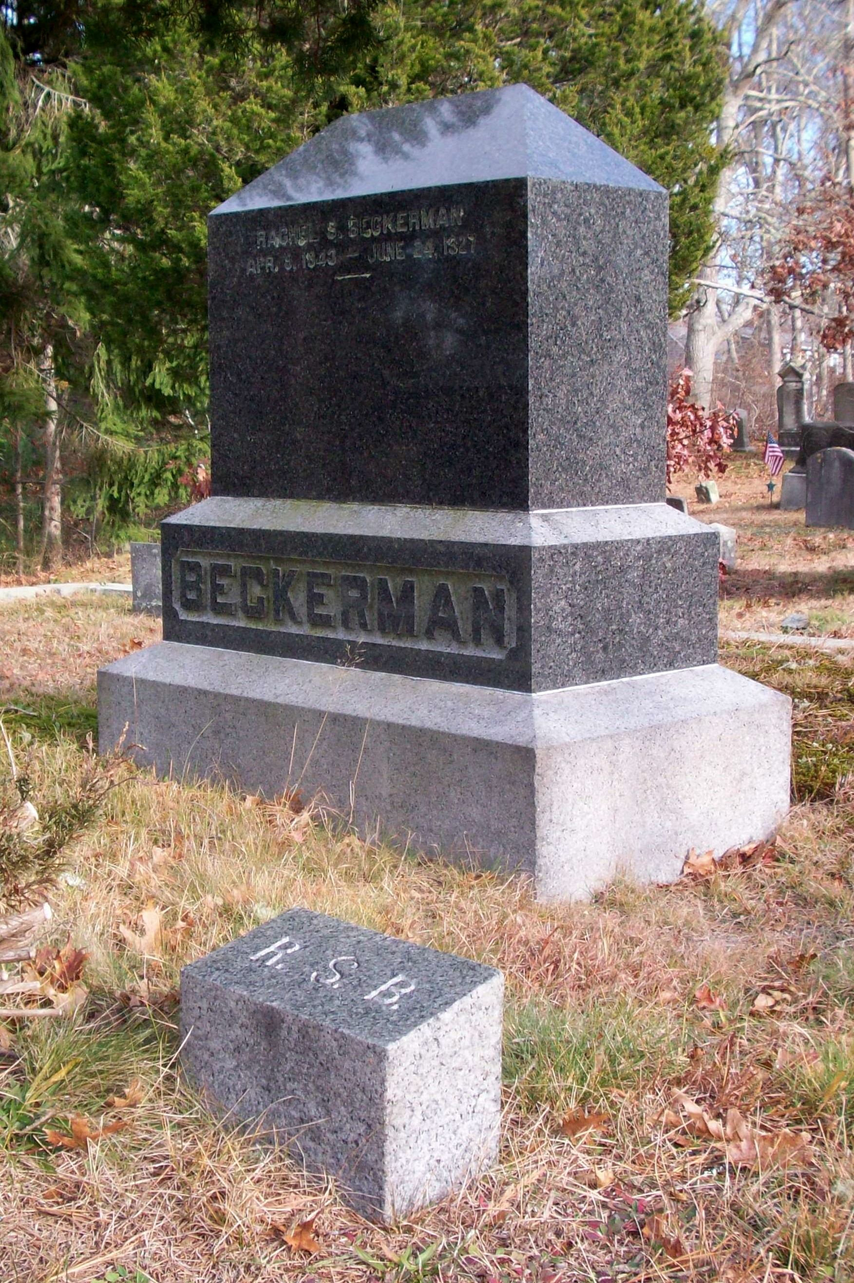 Rachel Snow Kendrick Beckerman Thompson 1843 – 1927 | PocassetCemetery.org1753 x 2632